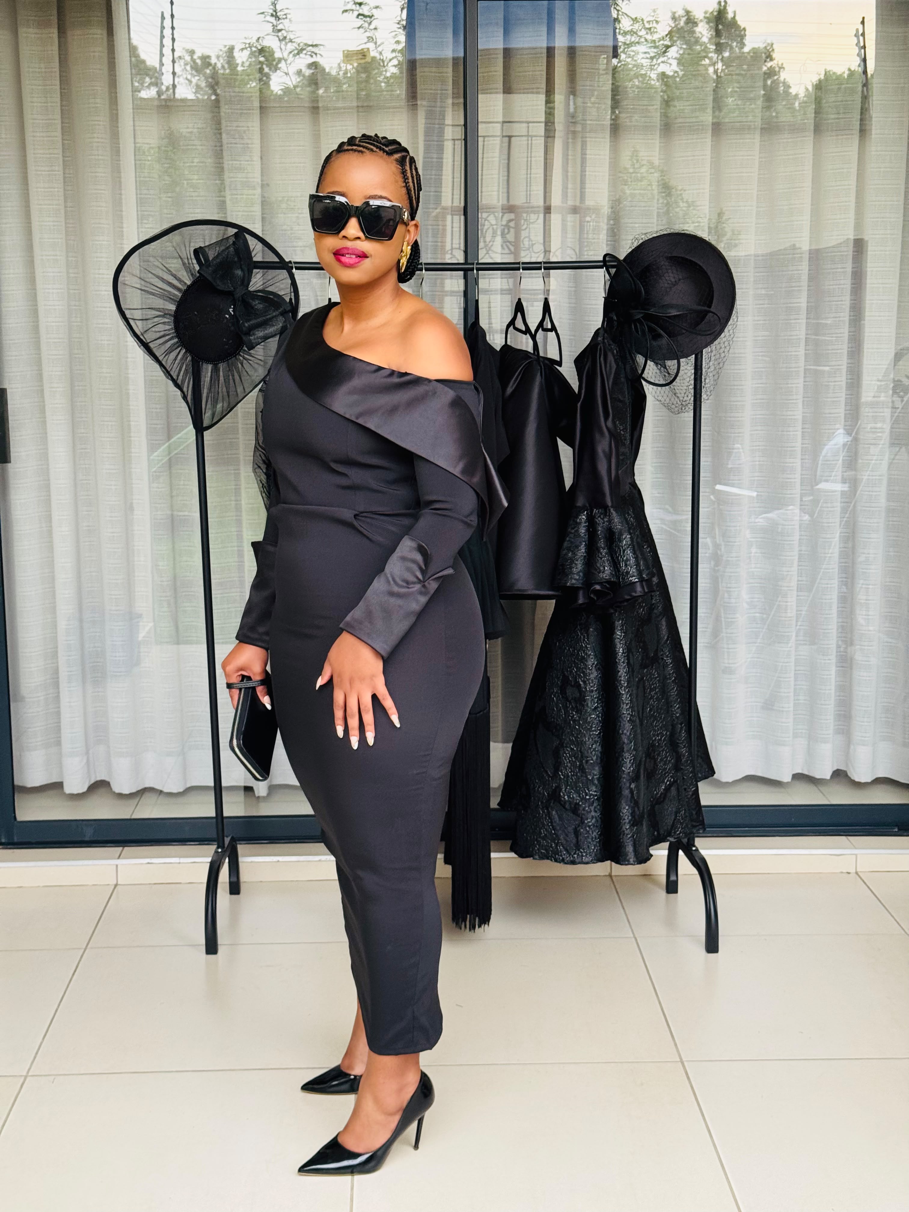 Vinolia Dress